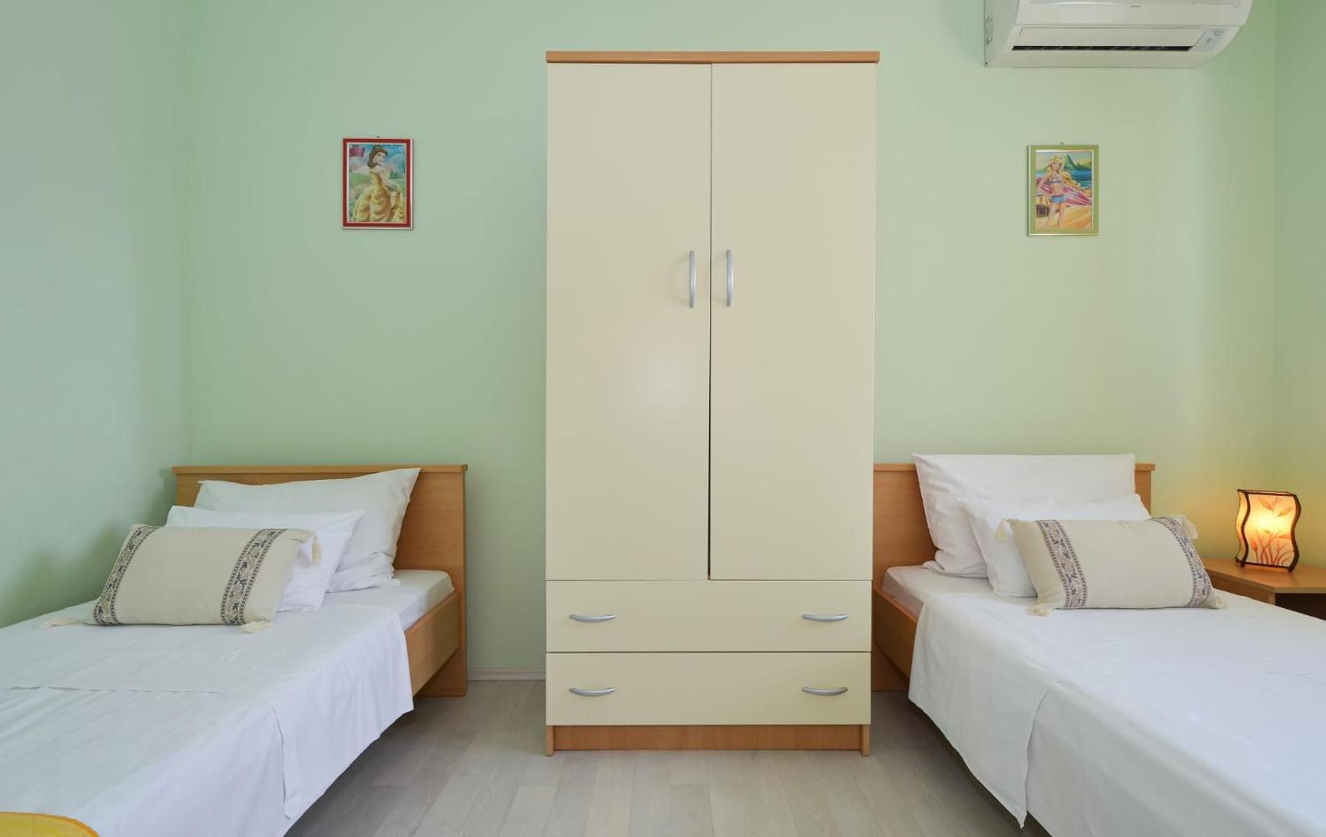 Apartments Santo Trogir - Okrug Gornji Ngoại thất bức ảnh